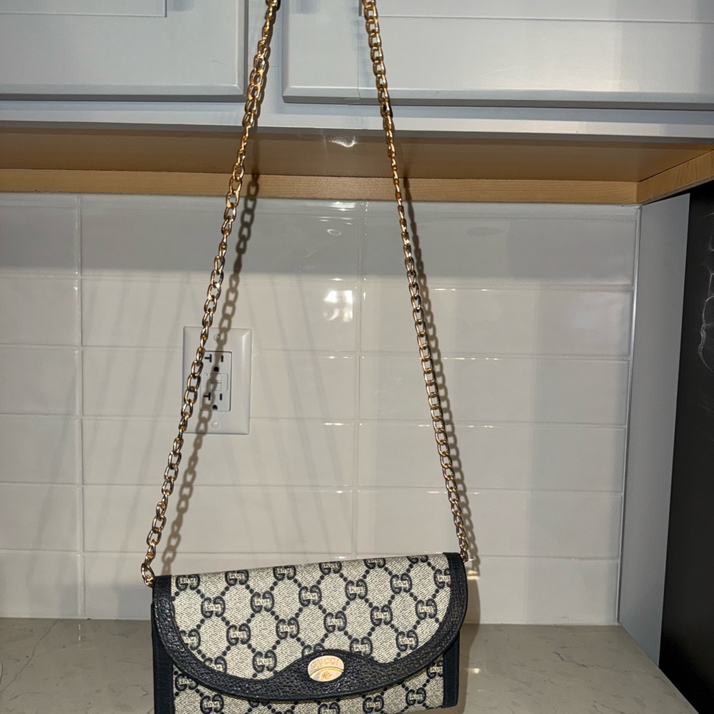 Gucci GG Plus Black and Cream Clutch/Wallet on Chain - Picture 6 of 9